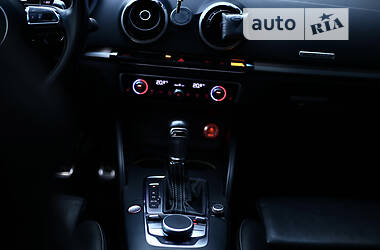 Седан Audi S3 2014 в Києві