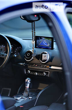 Седан Audi S3 2014 в Києві