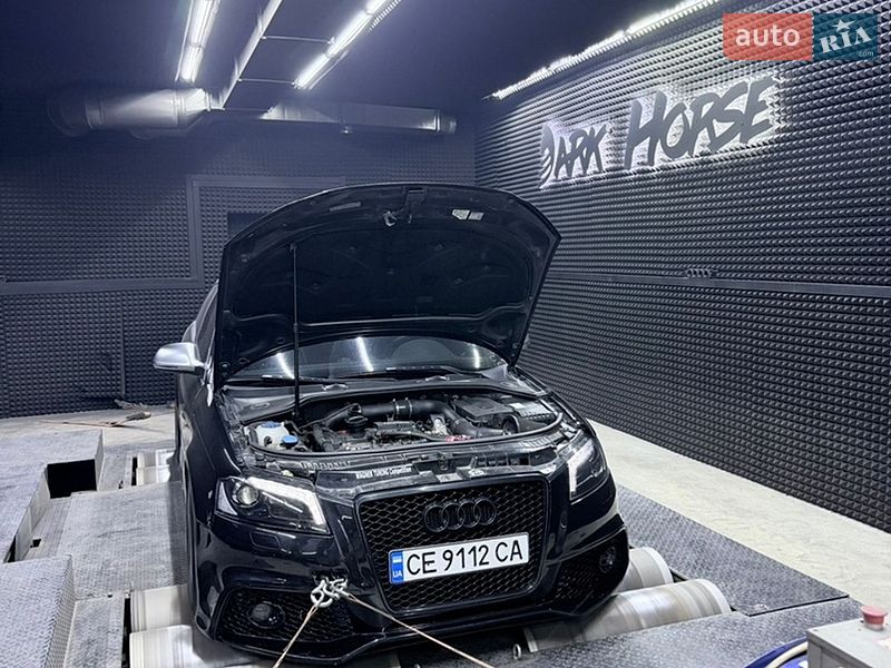 Хетчбек Audi S3