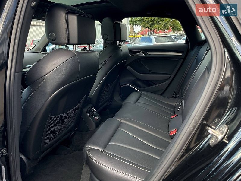 Седан Audi S3 2014 в Києві фото 43 Седан Audi S3 2014 в Києві