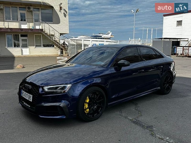 Седан Audi S3 2017 в Одессе