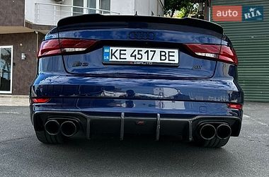Седан Audi S3 2017 в Одессе