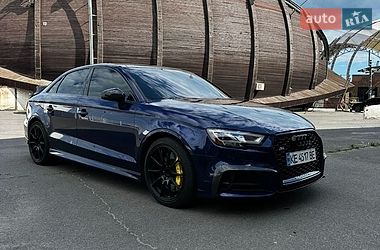 Седан Audi S3 2017 в Одессе