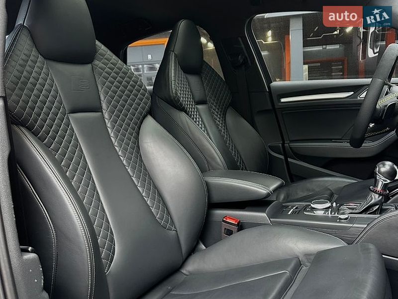Седан Audi S3 2017 в Одессе