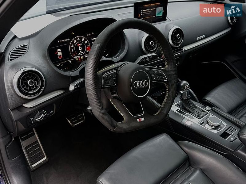Седан Audi S3 2017 в Одессе