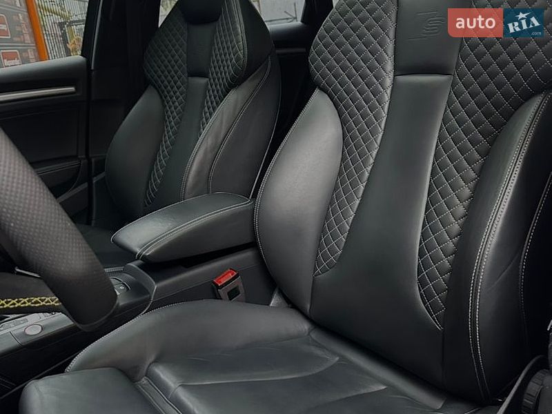 Седан Audi S3 2017 в Одессе