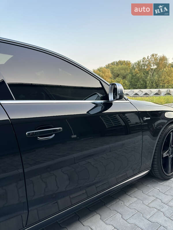 Седан Audi S4 2010 в Хмельницькому