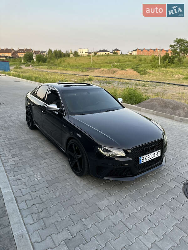 Седан Audi S4 2010 в Хмельницькому
