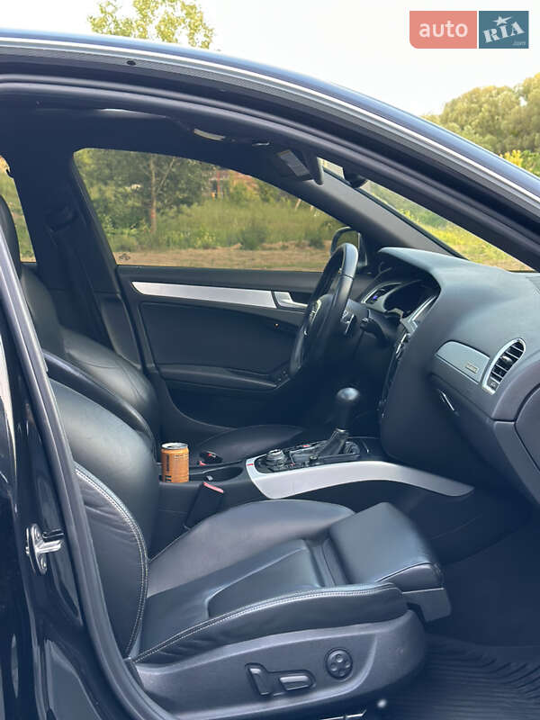 Седан Audi S4 2010 в Хмельницькому