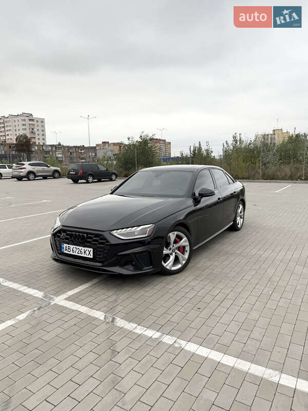Audi S4