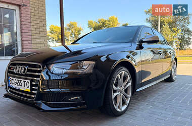 Audi S4  2012