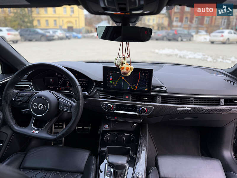 Седан Audi S4 2020 в Львові