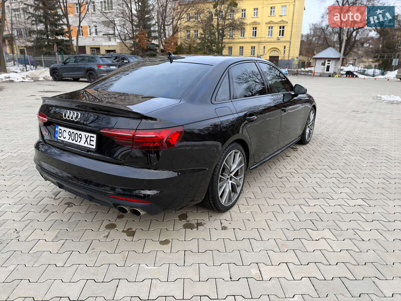 Седан Audi S4 2020 в Львові
