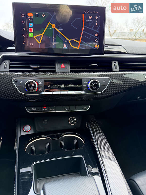 Седан Audi S4 2020 в Львові