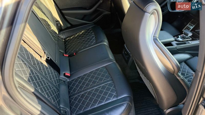 Седан Audi S4 2020 в Кривом Роге