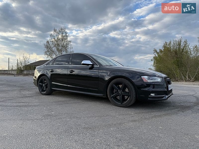 Audi S4