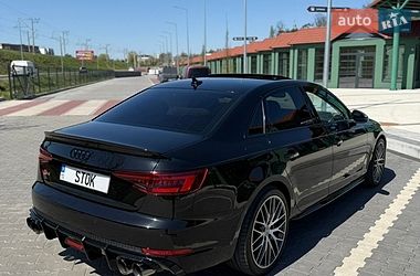 Audi S4  2019