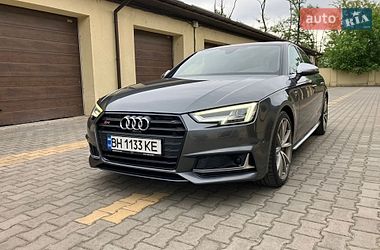 Audi S4  2017