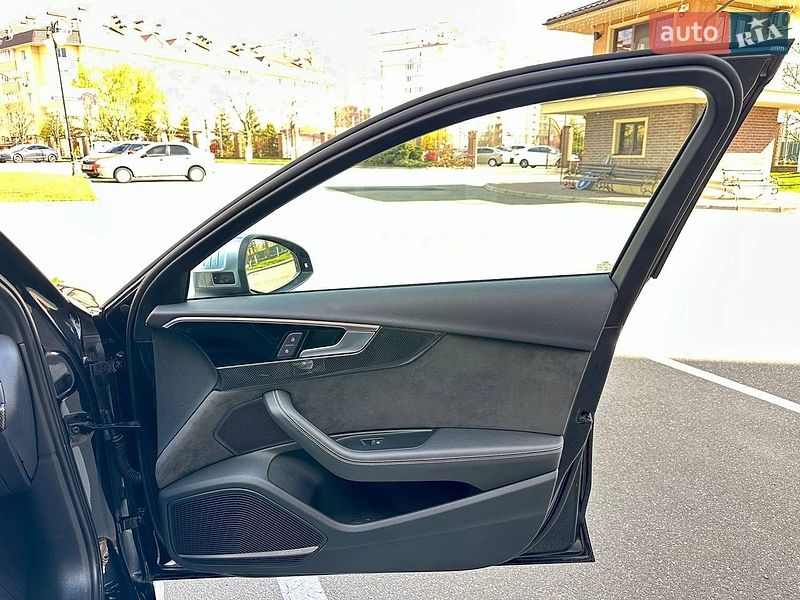 Седан Audi S4 2019 в Киеве фото 18 Седан Audi S4 2019 в Киеве