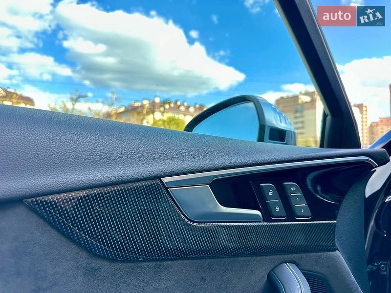 Седан Audi S4 2019 в Киеве фото 19 Седан Audi S4 2019 в Киеве