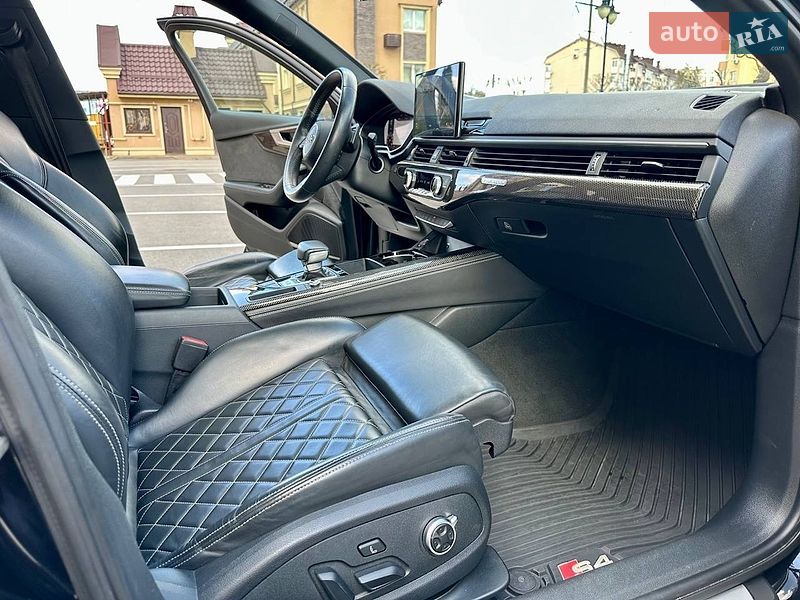 Седан Audi S4 2019 в Киеве фото 21 Седан Audi S4 2019 в Киеве