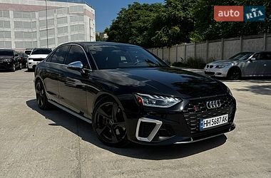 Audi S4  2022