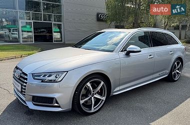 Универсал Audi S4 2017 в Киеве