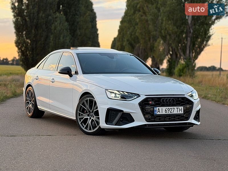 Седан Audi S4 2023 в Барышевке