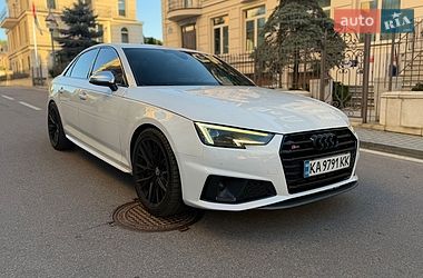 Audi S4  2016