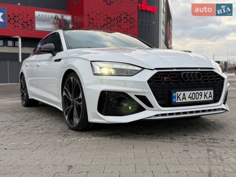 Audi S5 Sportback
