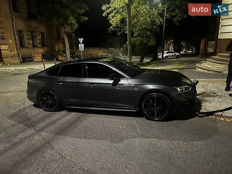 Audi S5 Sportback