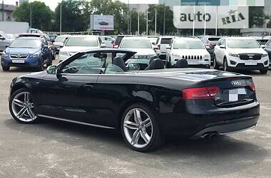 Audi S5  2012