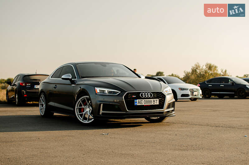 Audi S5