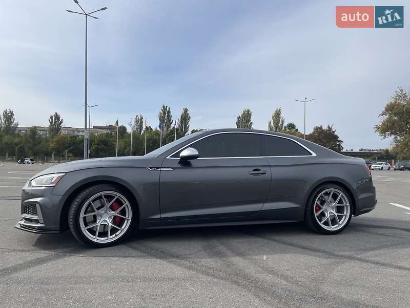 Купе Audi S5 2017 в Днепре