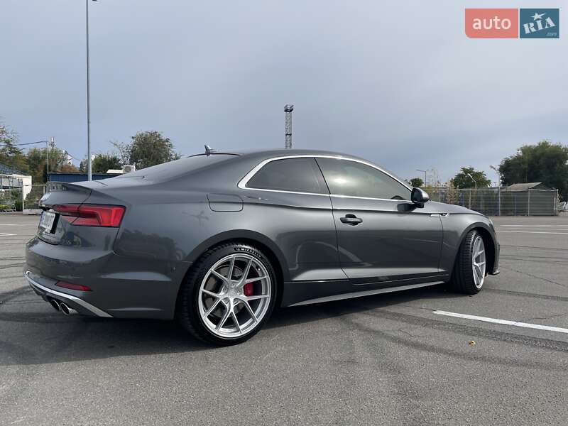 Купе Audi S5 2017 в Днепре