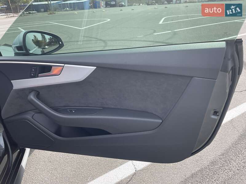Купе Audi S5 2017 в Днепре