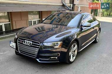 Audi S5  2014