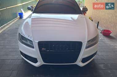 Audi S5  2008