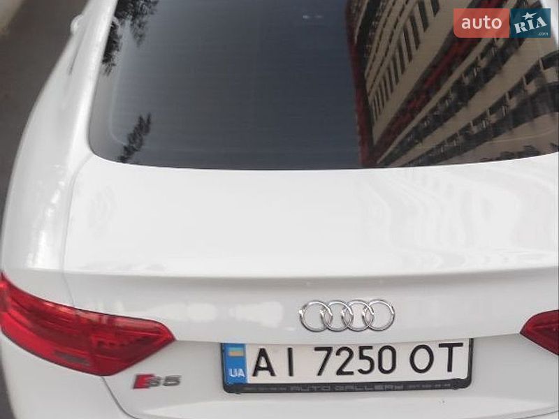 Купе Audi S5 2015 в Киеве