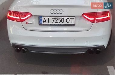 Купе Audi S5 2015 в Киеве