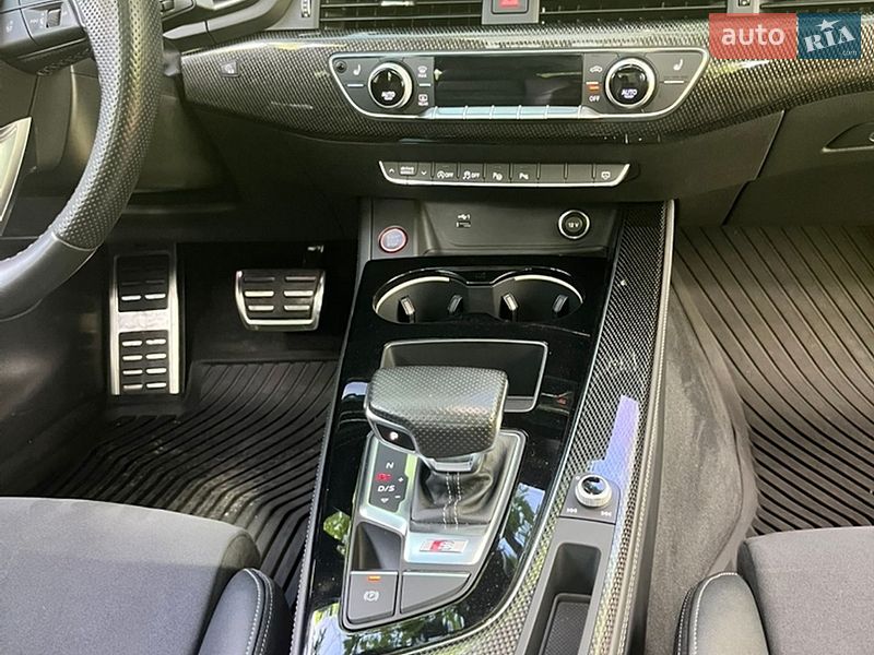 Купе Audi S5 2022 в Павлограде