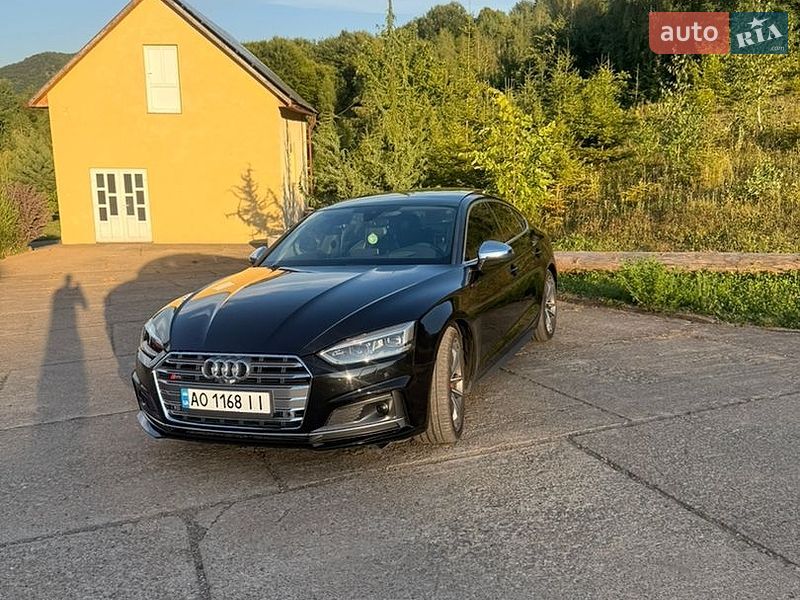 Audi S5