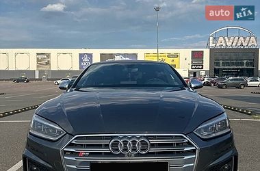 Купе Audi S5 2018 в Киеве