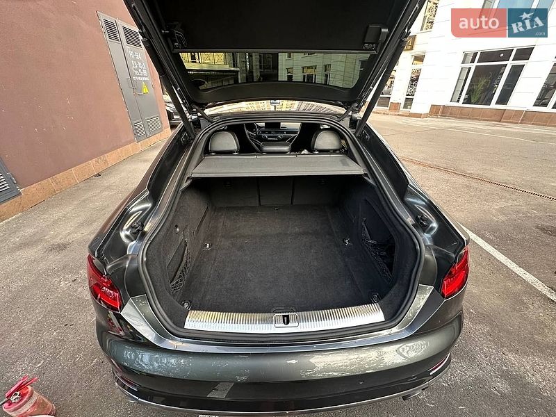 Купе Audi S5 2018 в Киеве