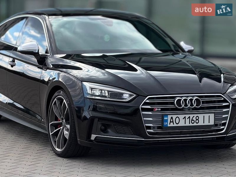 Audi S5