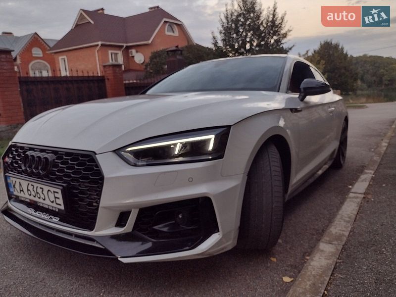 Audi S5
