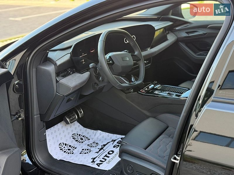 Универсал Audi S6 e-tron 2025 в Луцке