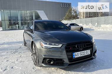 Audi S6  2015