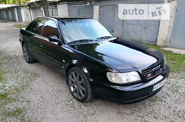 Audi S6  1995