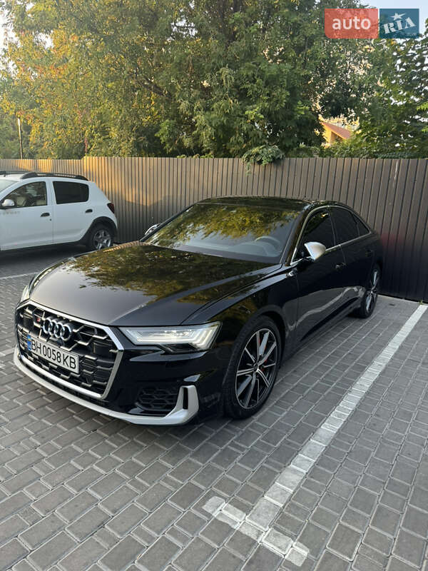Audi S6